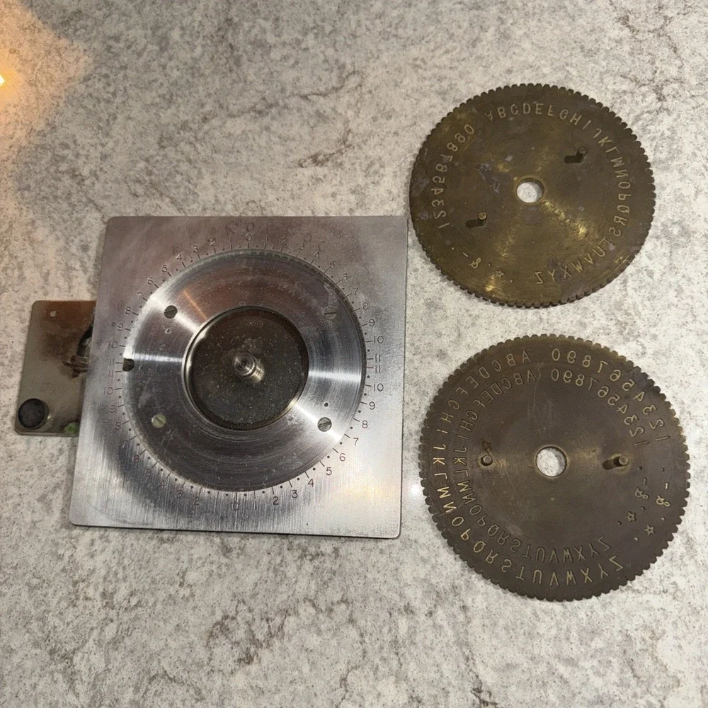 New Hermes Engravograph parts 3 Pc circular engraving dial numbers Letters Tray